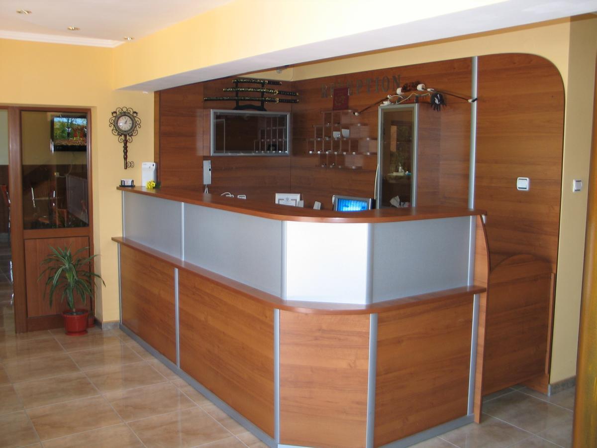 Kovanlika Hotel Razgrad المظهر الخارجي الصورة