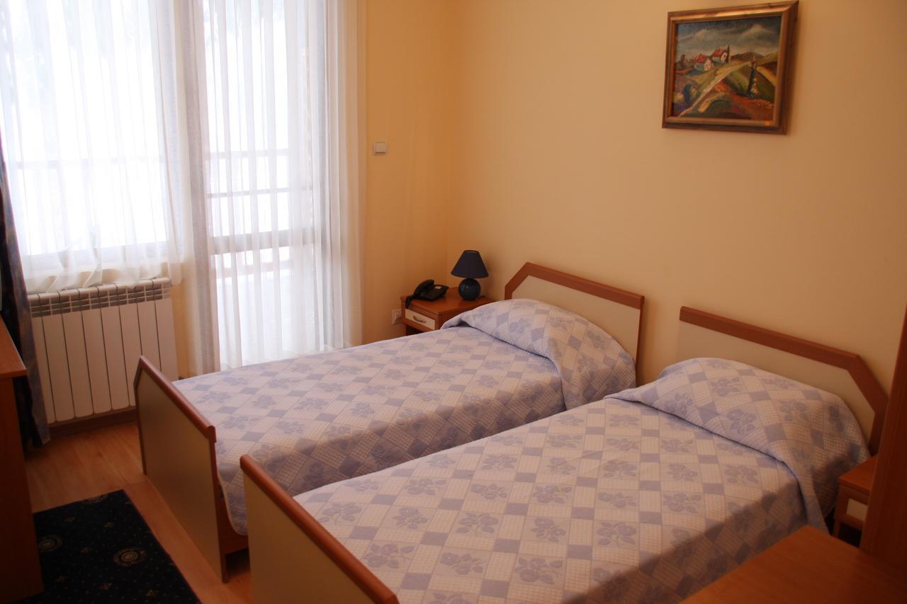 Kovanlika Hotel Razgrad المظهر الخارجي الصورة